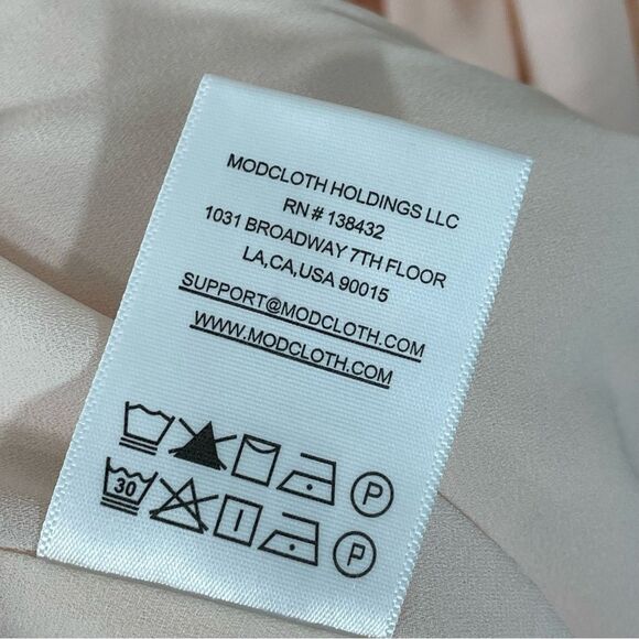 NWT ModCloth Wrapped in Rapture Light Pink Chiffon Maxi Dress Size Large - Picture 10 of 12